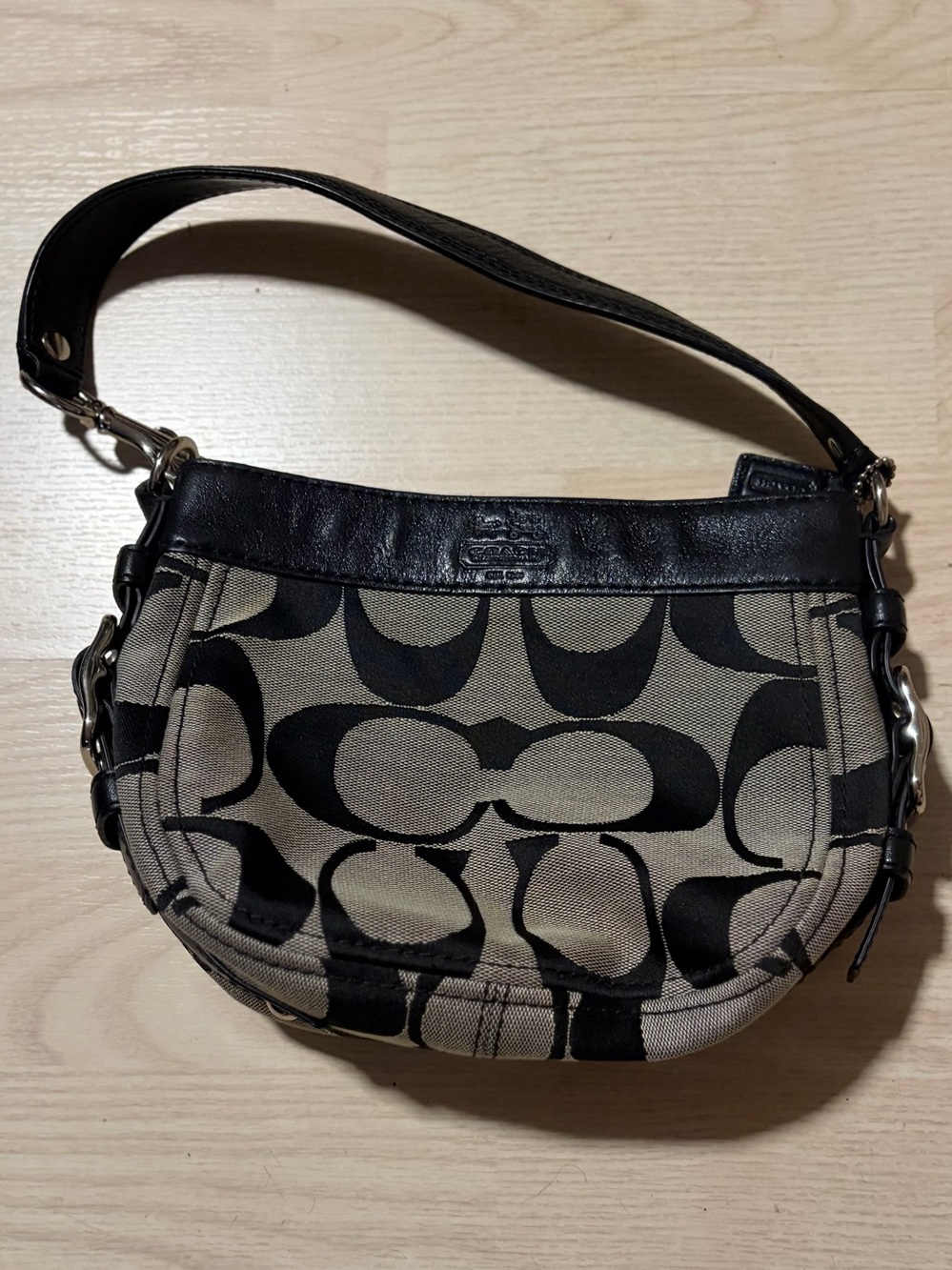 Vintage Coach Mini Zoe Bag